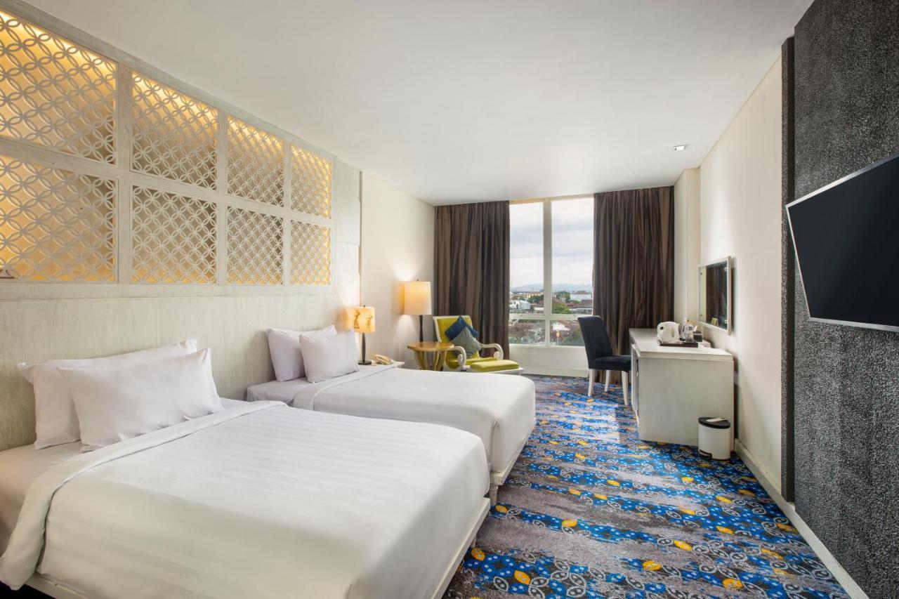 Jambuluwuk Malioboro Hotel יוגיאקרטה מראה חיצוני תמונה Deluxe Room